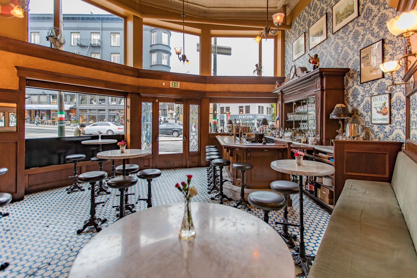 Comstock_interior