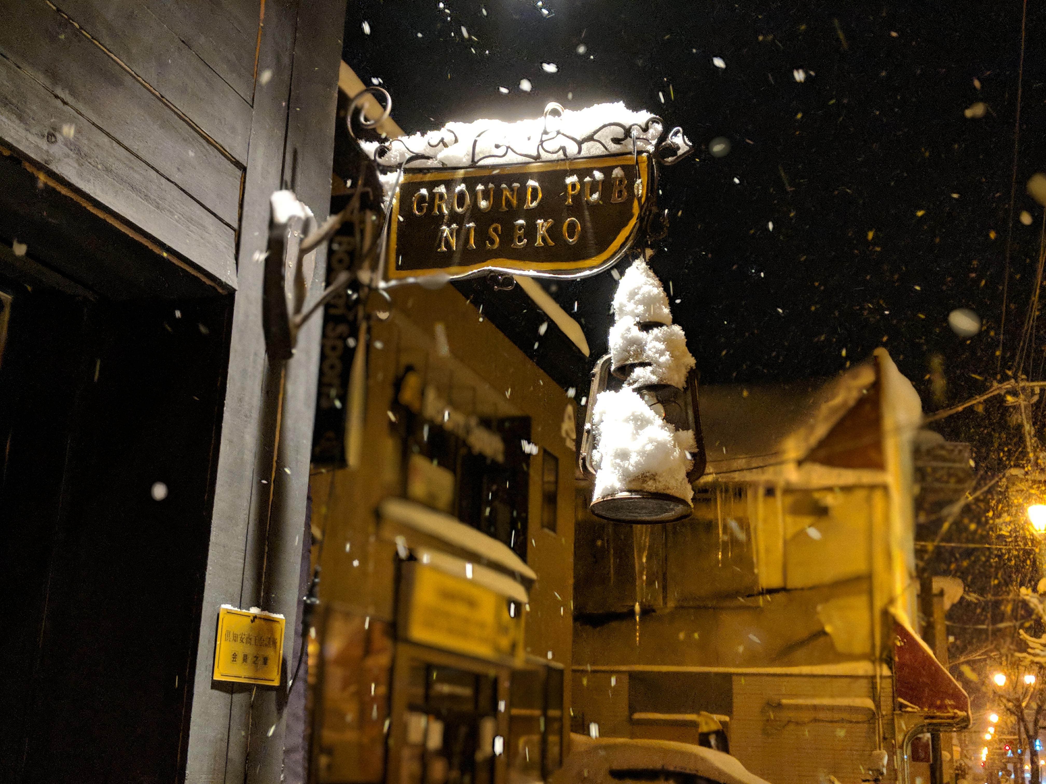 Ground-Pub-Niseko-5