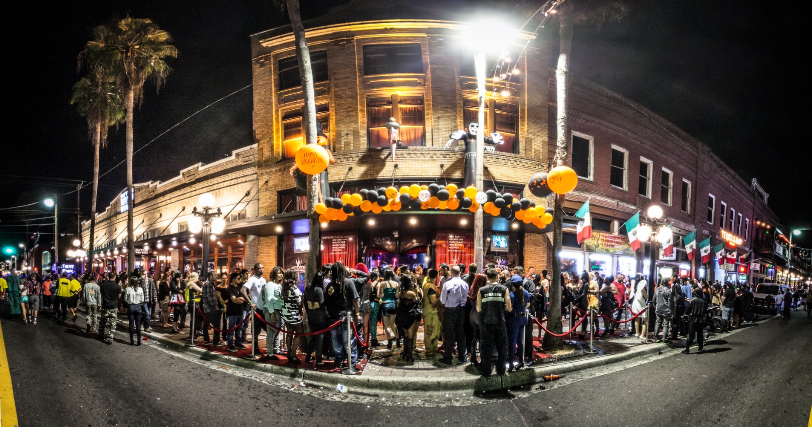 club_prana_2014-10-31_14148948616725